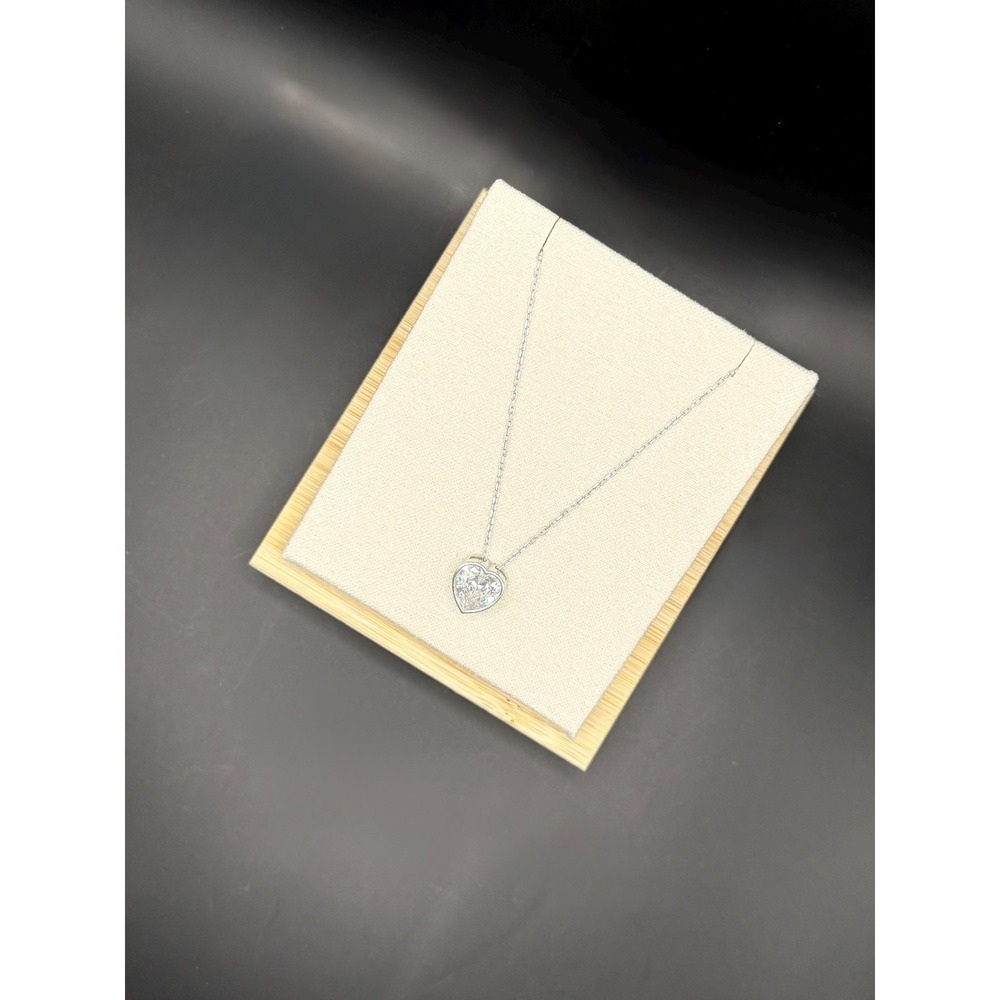 Silver Tone Heart Crystal Pendant Necklace Faceted Stone Bezel Set Cable Chain - Picture 2 of 4